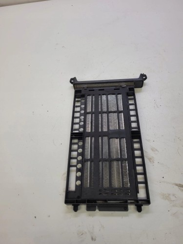 NAGRZEWNICA ELEKTRYCZNA AUDI A4 B9 A5 8W0819011A