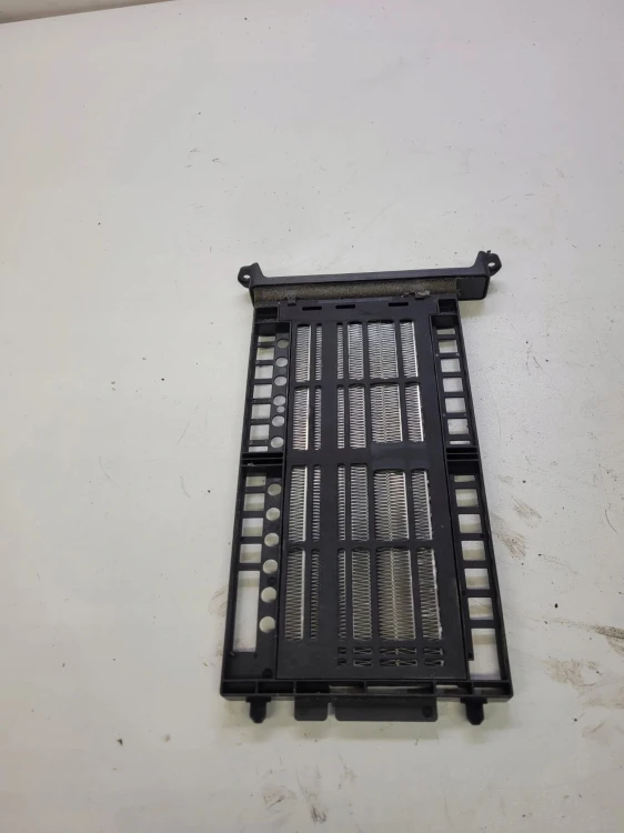 NAGRZEWNICA ELEKTRYCZNA AUDI A4 B9 A5 8W0819011A
