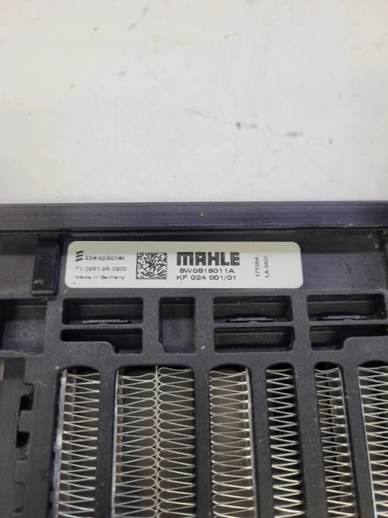 NAGRZEWNICA ELEKTRYCZNA AUDI A4 B9 A5 8W0819011A