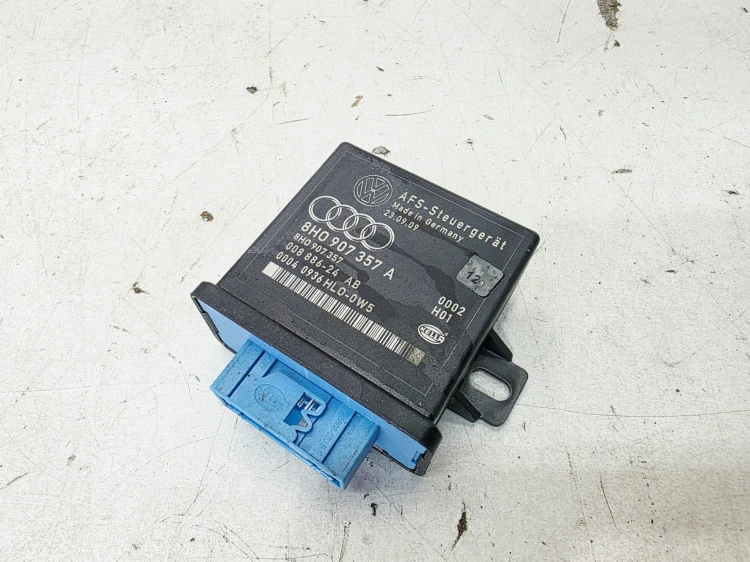STEROWNIK MODUŁ ZASIĘGU REFLEKTORÓW AUDI A4 B8 A5 8T Q5 8R 8H0907357A