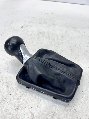 MIESZEK GAŁKA ZMIANY BIEGÓW AUDI A4 B9 8W0863278A 2/26