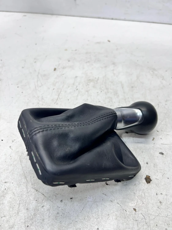 MIESZEK GAŁKA ZMIANY BIEGÓW AUDI A4 B9 8W0863278A 2/26