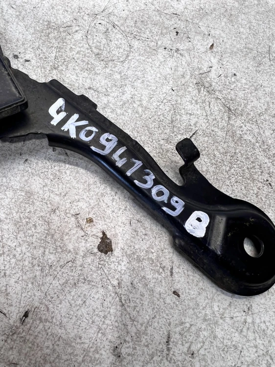 CZUJNIK POZIOMU POZIOMOWANIA ŚWIATEŁ AUDI A6 C8 4K0971309B 4K0907504