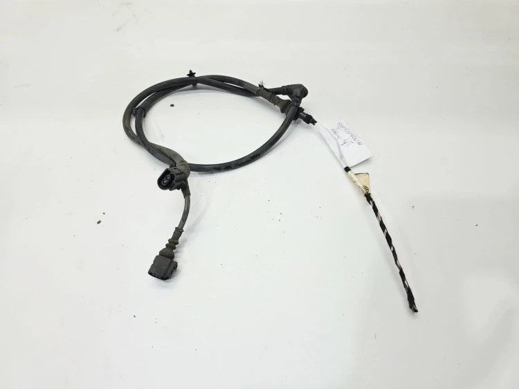 WIĄZKA KOŁA ABS ZACISKU HAMULCOWEGO LEWY TYŁ AUDI A3 8V 8V0927902H