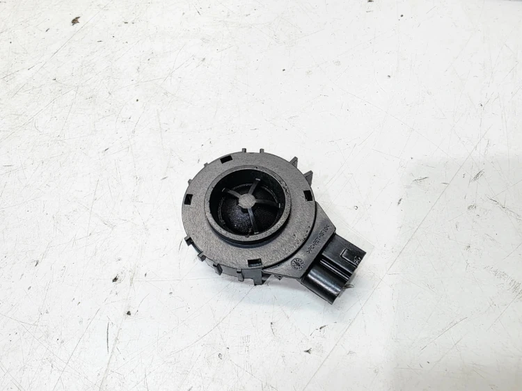 GŁOŚNIK WYSOKOTONOWY AUDI A3 8Y VOLKSWAGEN SEAT SKODA 83A035399