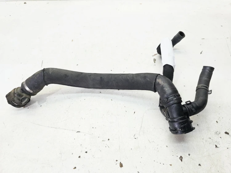 PRZEWÓD RURA WĄŻ WODY AUDI A6 C6 LIFT 2.0 TDI 4F0121055AD