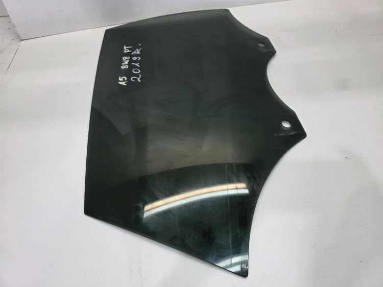 SZYBA BOCZNA DRZWI PRAWY TYŁ AUDI A5 8W 8W8845206A 2019 ROK