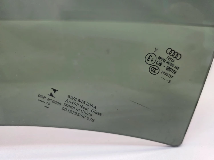SZYBA BOCZNA DRZWI LEWY TYŁ AUDI A5 8W 8W8845205A 2019R