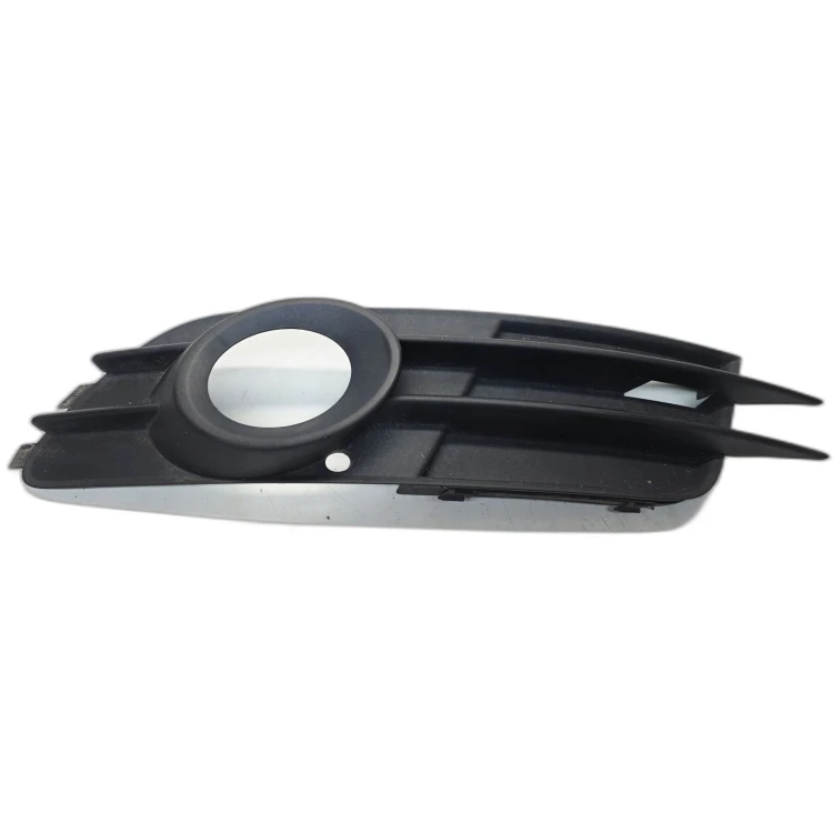 KRATKA HALOGENU ATRAPA ZDERZAKA PRAWA AUDI A6 C7 4G0807682A