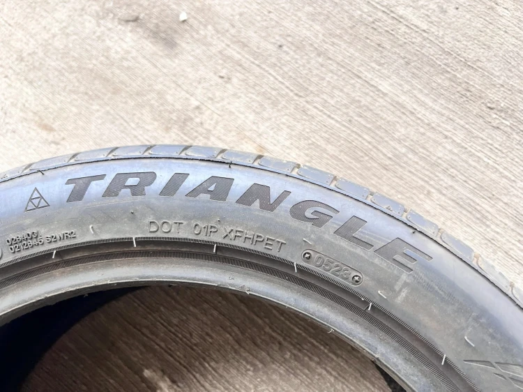OPONA LETNIA TRIANGLE EFFEXSPORT TH202 245/45R18 100Y XL 05/23 OK. 5,5MM