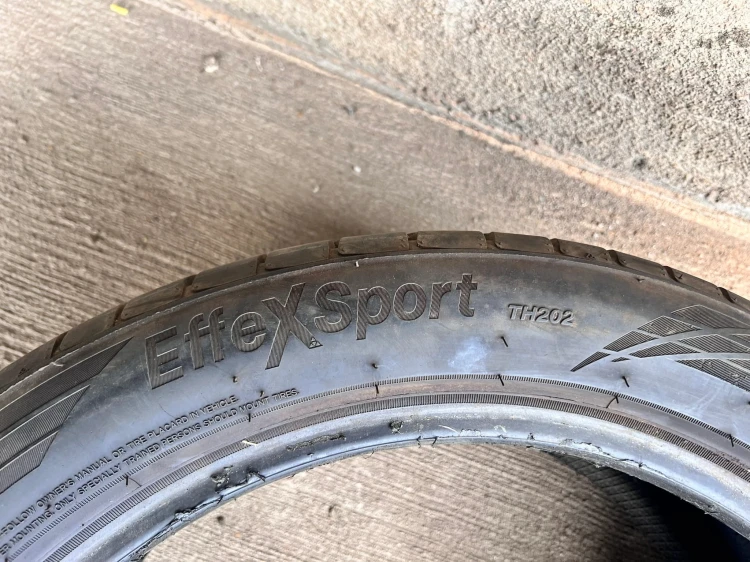 OPONA LETNIA TRIANGLE EFFEXSPORT TH202 245/45R18 100Y XL 05/23 OK. 5,5MM