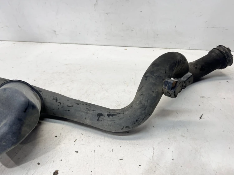 RURA PRZEWÓD INTERCOOLERA AUDI A4 B8 A5 8T Q5 8R 8K0145673AC