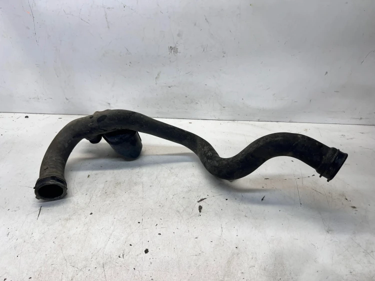 RURA PRZEWÓD INTERCOOLERA AUDI A4 B8 A5 8T Q5 8R 8K0145673AC