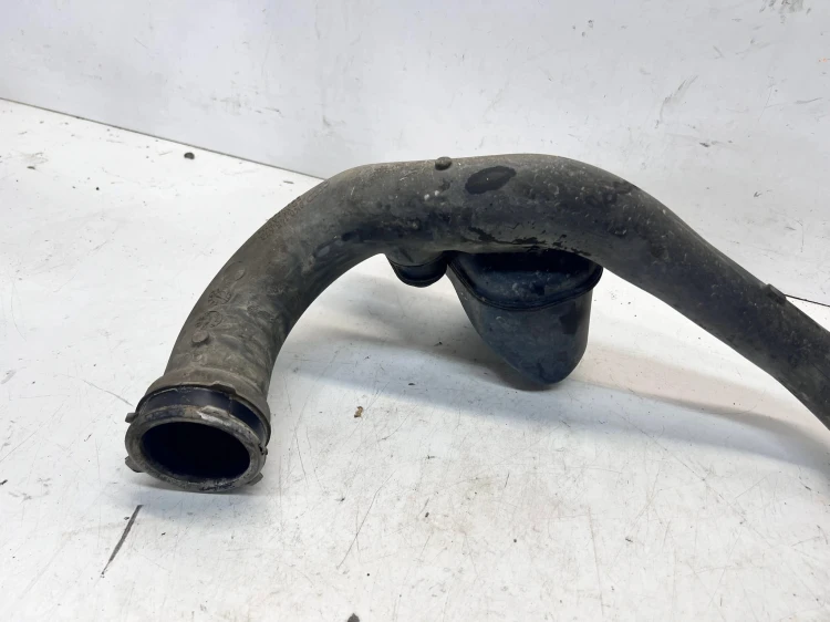 RURA PRZEWÓD INTERCOOLERA AUDI A4 B8 A5 8T Q5 8R 8K0145673AC