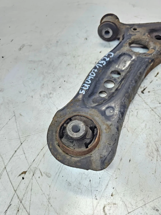 WAHACZ PRAWY PRZÓD AUDI A3 8V VW SEAT 5Q0407152J