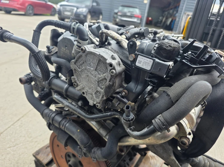 SILNIK KOMPLETNY AUDI A4 B8 A5 A6 SEAT EXEO 2.0 TDI 170KM CAHA 159104KM *1