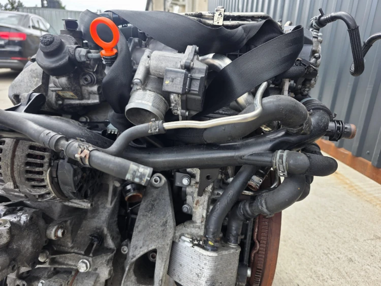 SILNIK KOMPLETNY AUDI A4 B8 A5 A6 SEAT EXEO 2.0 TDI 170KM CAHA 159104KM *1