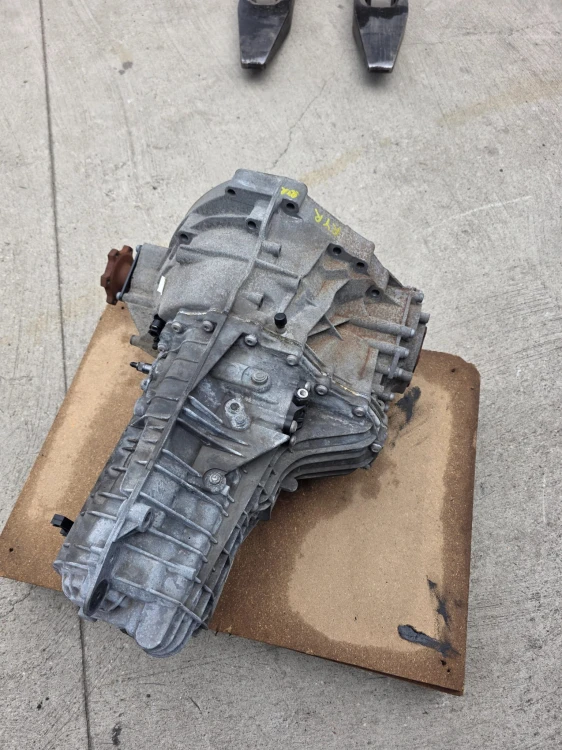 SKRZYNIA BIEGÓW MANUALNA AUDI A4 B9 A5 8W RYR ORYGINAŁ KOMPLETNA !!!