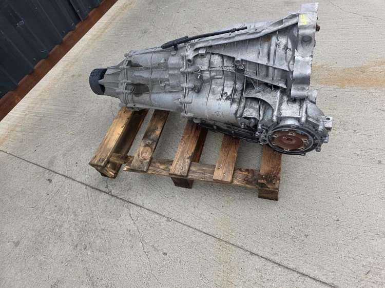 SKRZYNIA BIEGÓW S TRONIC AUDI A4 A5 Q5 2.0 TFSI LHF ORYGINAŁ USZKODZONA !!!
