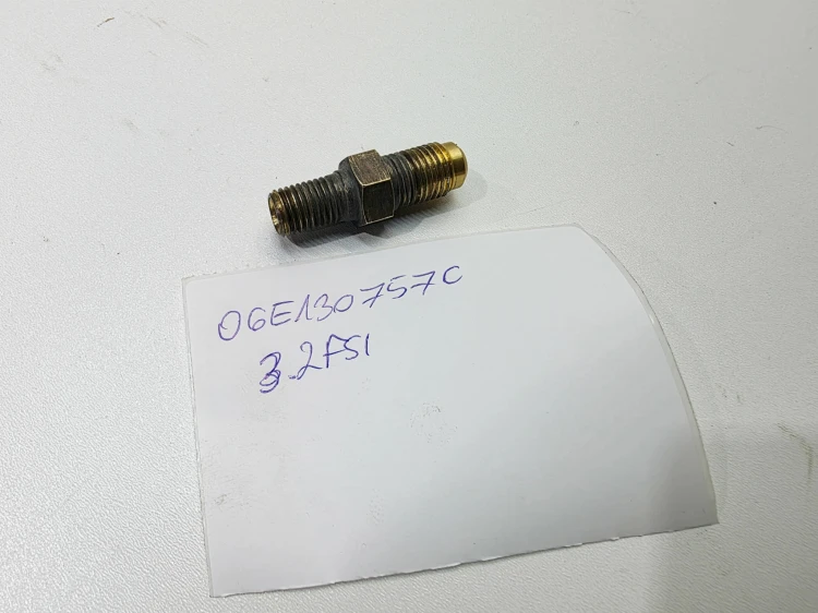 ZAWÓR REGULACJI CIŚNIENIA PALIWA AUDI VOLKSWAGEN SEAT SKODA 06E130757C