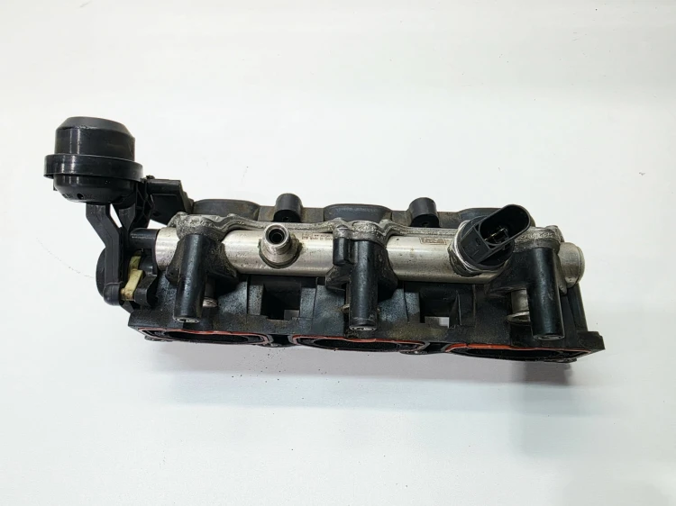 KOLEKTOR SSĄCY LEWY AUDI A4 B7 A6 C6 3.2 FSI 06E133109E