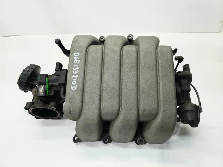 KOLEKTOR SSĄCY AUDI A4 B7 A6 C6 3.2 FSI 06E133210E