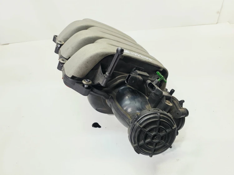 KOLEKTOR SSĄCY AUDI A4 B7 A6 C6 3.2 FSI 06E133210E