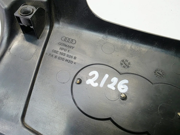 OSŁONA POKRYWA SILNIKA AUDI A6 C6 3.2 FSI AUK 06E103926D 2/26