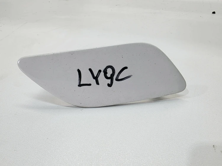 ZAŚLEPKA ZDERZAKA PRAWA AUDI A6 C7 4G0955276A LY9C