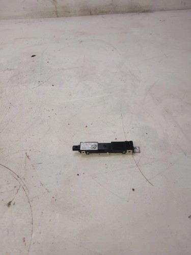 WZMACNIACZ ANTENOWY AUDI A6 C7 A7 4G8035225D