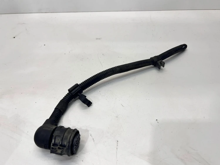 WIĄZKA KABEL WTYCZKA SKRZYNI BIEGÓW AUDI A3 A4 A6 09430010