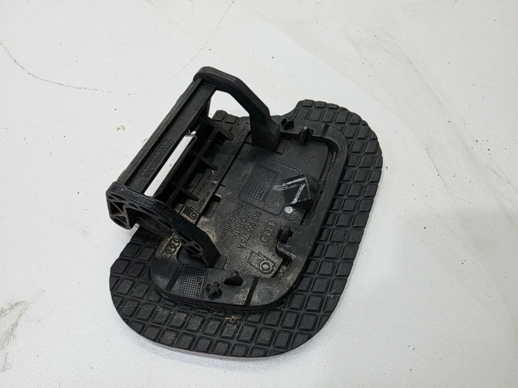 ZAŚLEPKA SPRYSKIWACZA LEWA AUDI A4 B8 8K0955275A 8K0807787A LZ9Y
