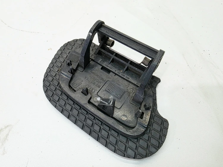 ZAŚLEPKA SPRYSKIWACZA LEWA AUDI A4 B8 8K0955275A 8K0807787A LZ9Y