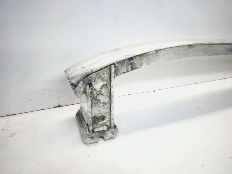 BELKA POD ZDERZAK PRZÓD AUDI Q3 8U LIFT 8U0807109C USZKODZONA