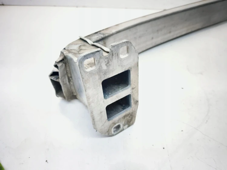BELKA POD ZDERZAK PRZÓD AUDI Q3 8U LIFT 8U0807109C USZKODZONA