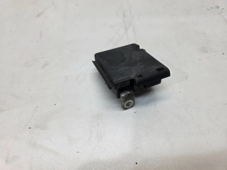 ROZDZIELACZ PRĄDU AUDI A4 B9 A5 8W 8W0941824AP