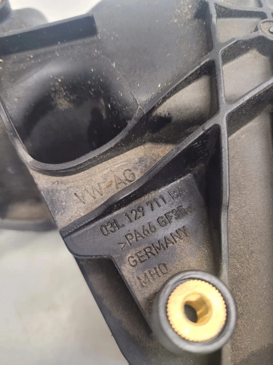 KOLEKTOR SSĄCY AUDI VW SEAT 03L129711BA 2.0 TDI CR