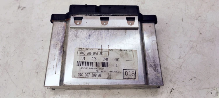 KOMPUTER STEROWNIK SILNIKA AUDI A1 1.0 04C907309AE