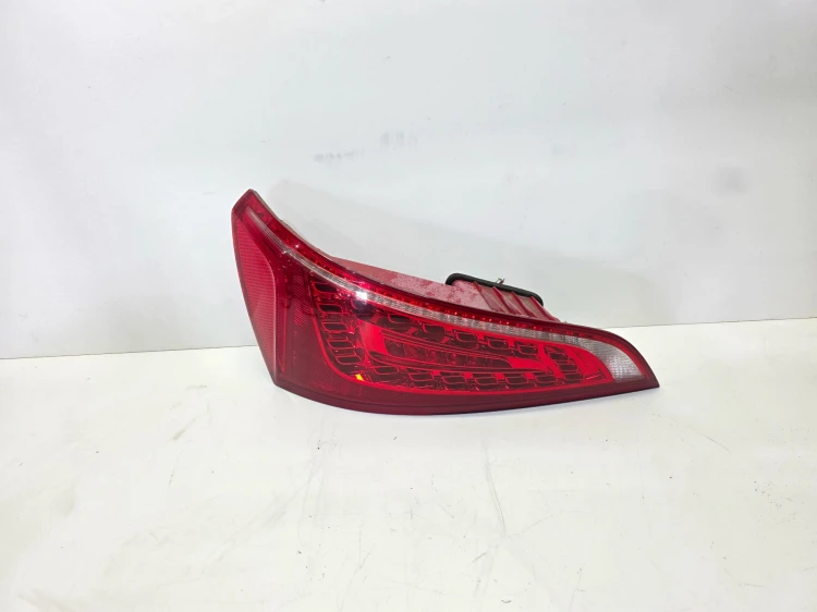 LAMPA LEWY TYŁ LED AUDI Q5 8R 8R0945093A ORYGINAŁ