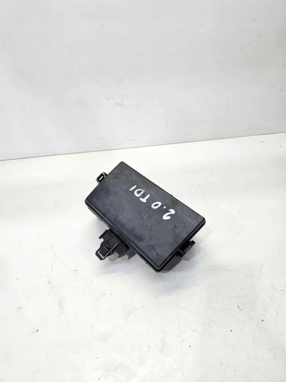 SKRZYNKA OBUDOWA BEZPIECZNIKÓW AUDI Q3 8U VW 5Q0907361A