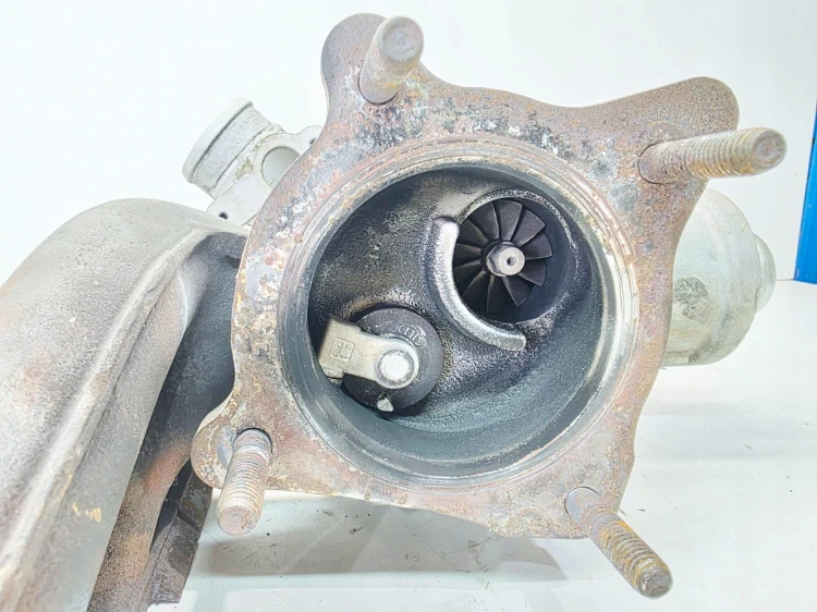 TURBOSPRĘŻARKA TURBO TURBINA AUDI A6 C6 2.0 TFSI 06D145701D