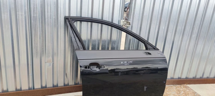 DRZWI PRAWY PRZÓD AUDI A4 B9 LY9T SEDAN/ KOMBI *2