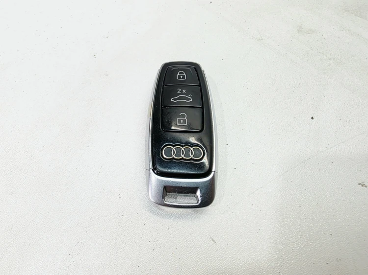 KLUCZYK PILOT KEYLESS AUDI A6 C8 A7 4N0959754AL