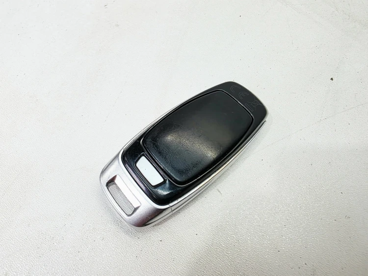 KLUCZYK PILOT KEYLESS AUDI A6 C8 A7 4N0959754AL