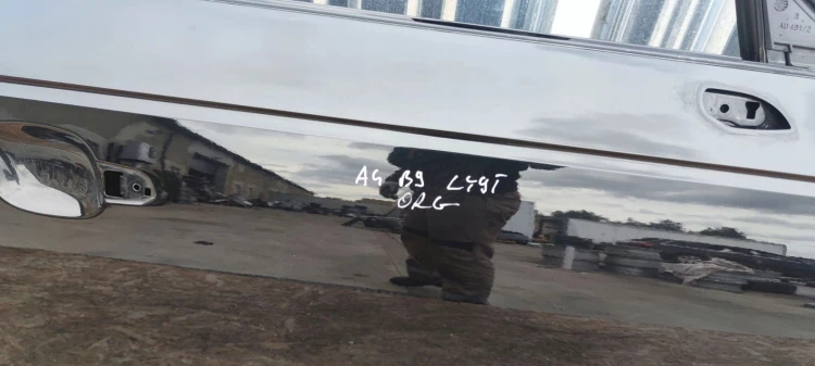 DRZWI PRAWY PRZÓD AUDI A4 B9 LY9T SEDAN/ KOMBI *2