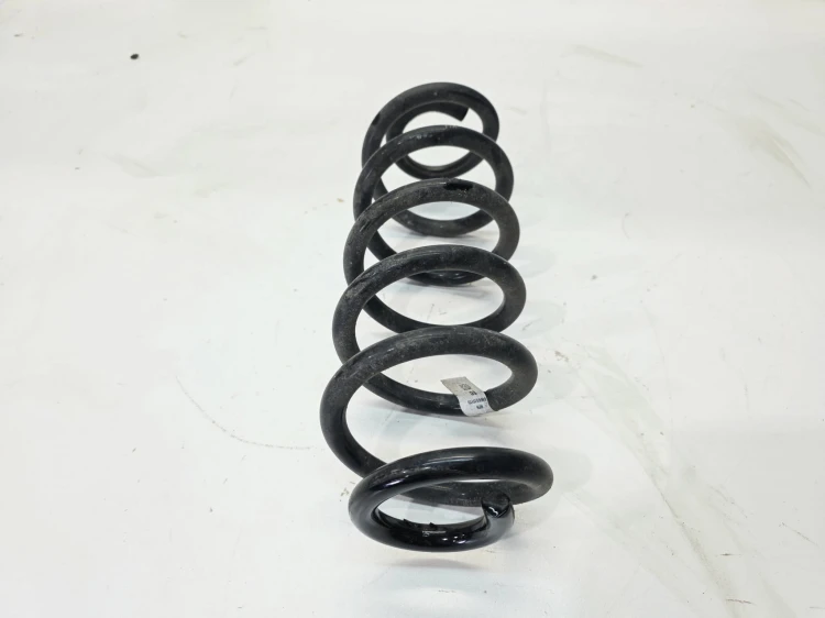 SPRĘŻYNA LEWA LUB PRAWA TYŁ TYLNA AUDI A4 B9 A5 8W0511115EC 13 MM X 315 MM