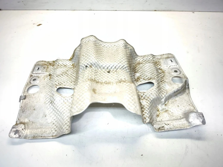 OSŁONA TERMICZNA WYDECHU TUNELU AUDI A4 B9 A5 8W0521443F