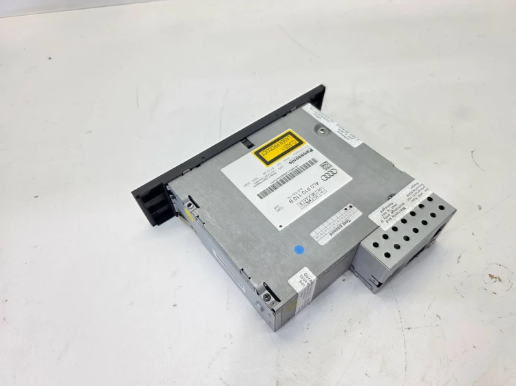 ZMIENIARKA CD AUDI Q7 4L 4L0035110 4L0910110B