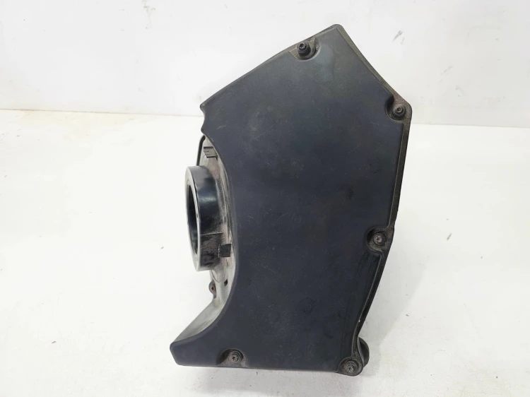 OBUDOWA FILTRA POWIETRZA AUDI A4 B9 A5 8W 2.0 TDI 8W0133835P