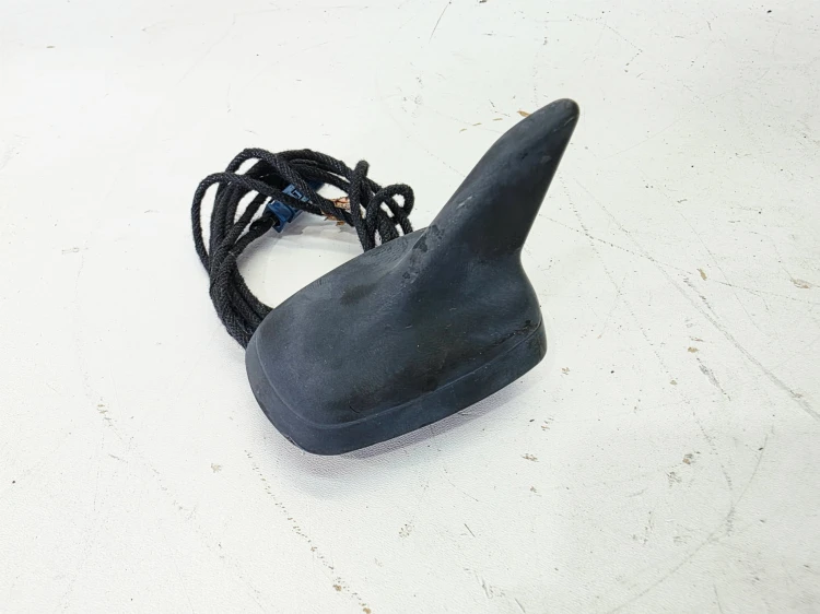 ANTENA LOTKA REKIN AUDI Q7 4L 4L0035503L MAT